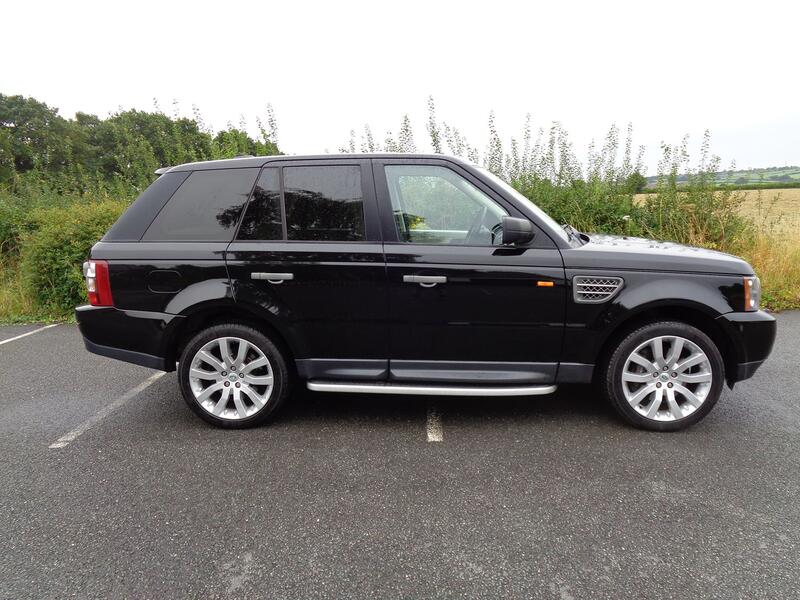 View LAND ROVER RANGE ROVER SPORT 2.7 TD V6 HSE