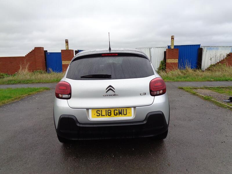 View CITROEN C3 1.2 PureTech Flair