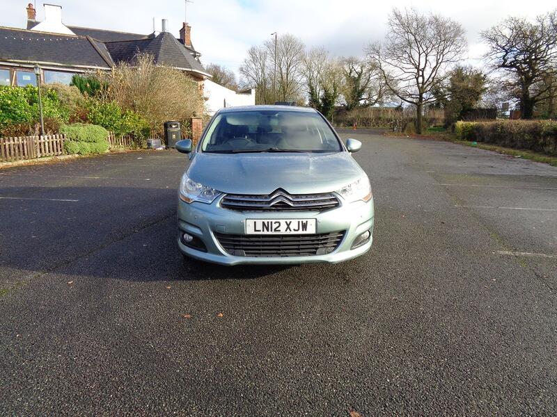 View CITROEN C4 1.6 VTi VTR+