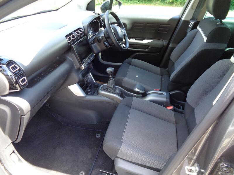 View CITROEN C3 AIRCROSS 1.2 PureTech Feel